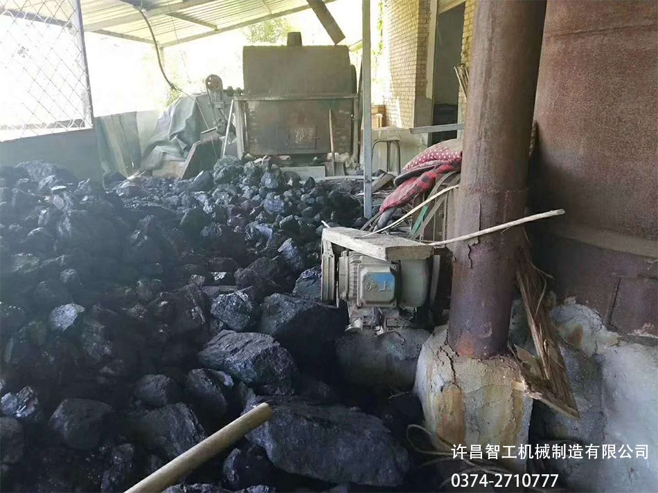 燒煤炒貨機(jī)現(xiàn)場(chǎng)